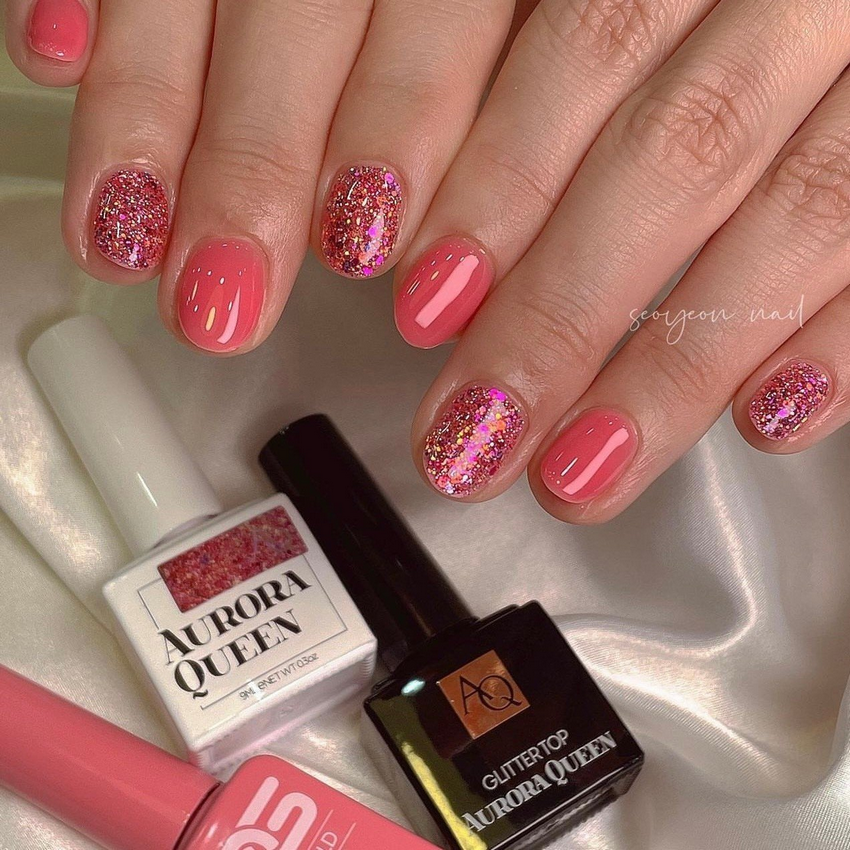 Nail màu hồng thạch sơn bóng